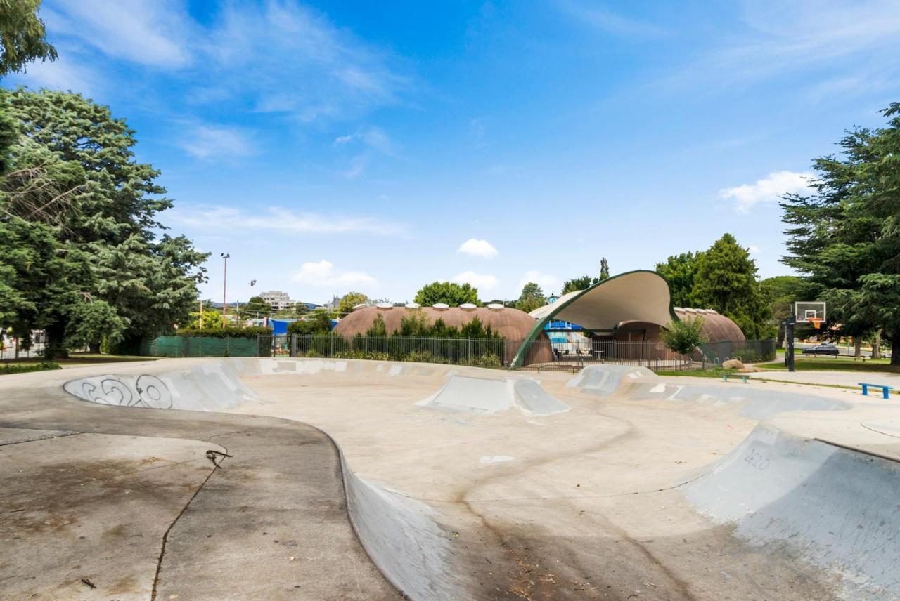 Hotel Queanbeyan Canberra Ngoại thất bức ảnh