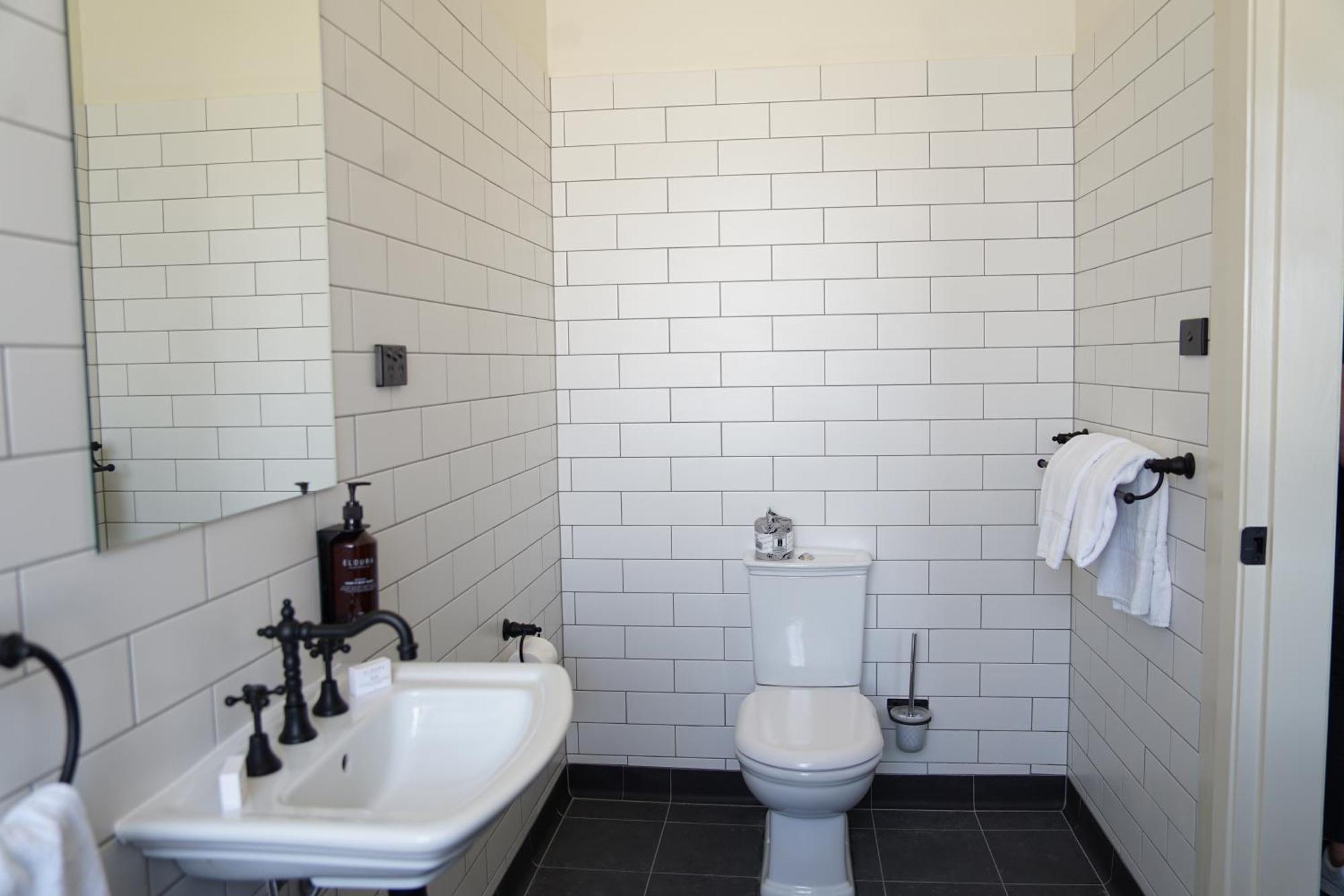 Hotel Queanbeyan Canberra Ngoại thất bức ảnh